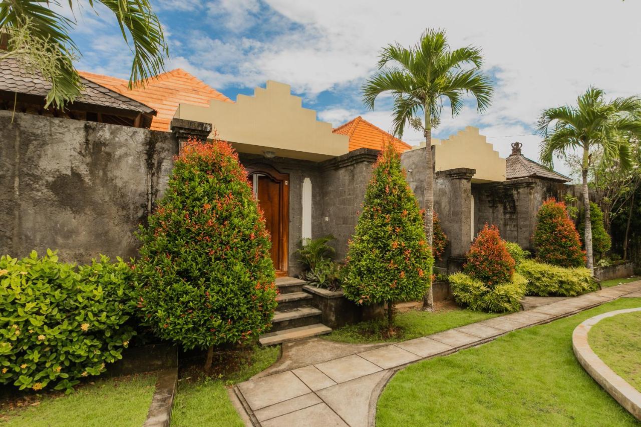 The Wyn Villa Uluwatu Exteriör bild