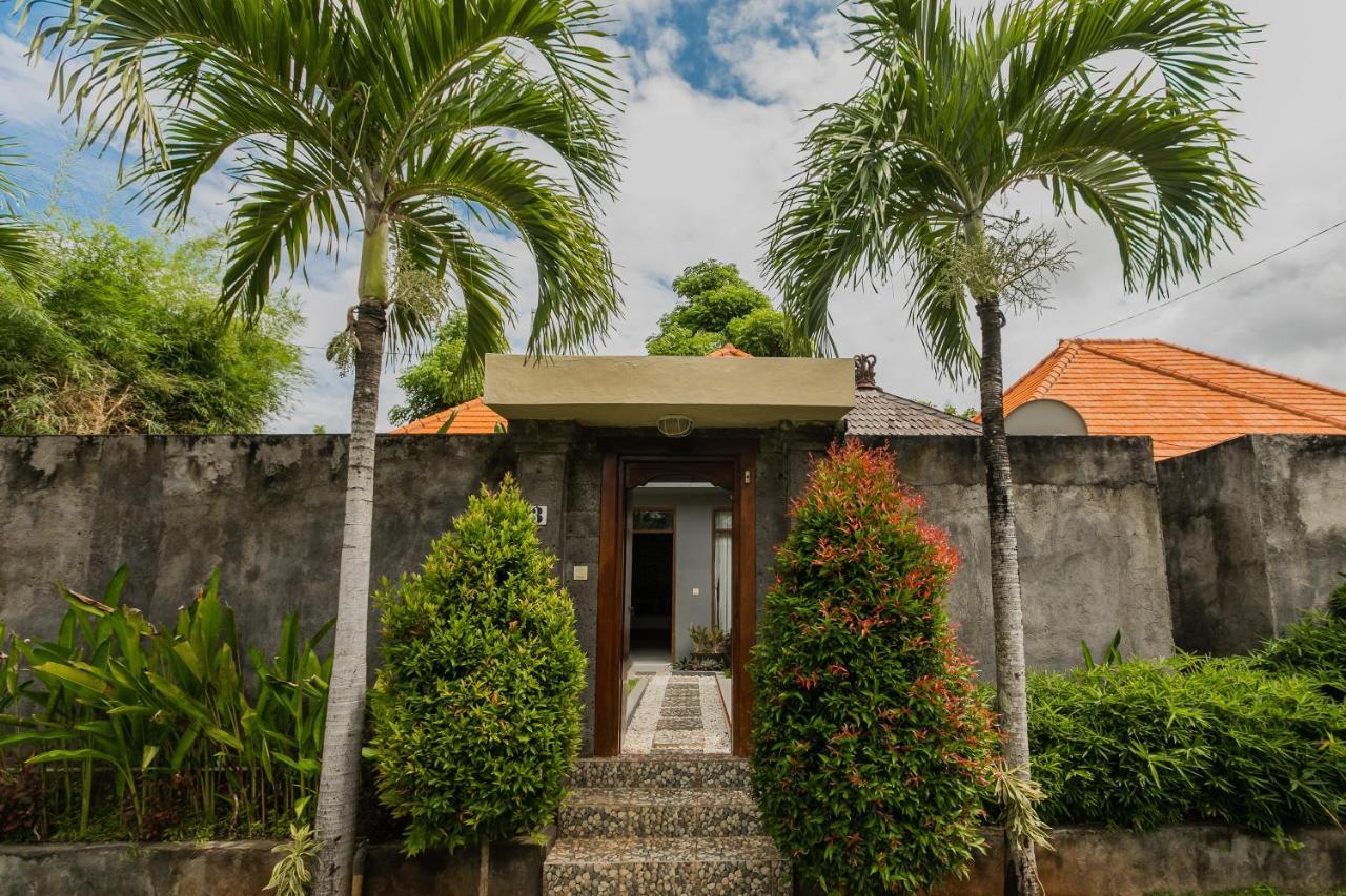 The Wyn Villa Uluwatu Exteriör bild